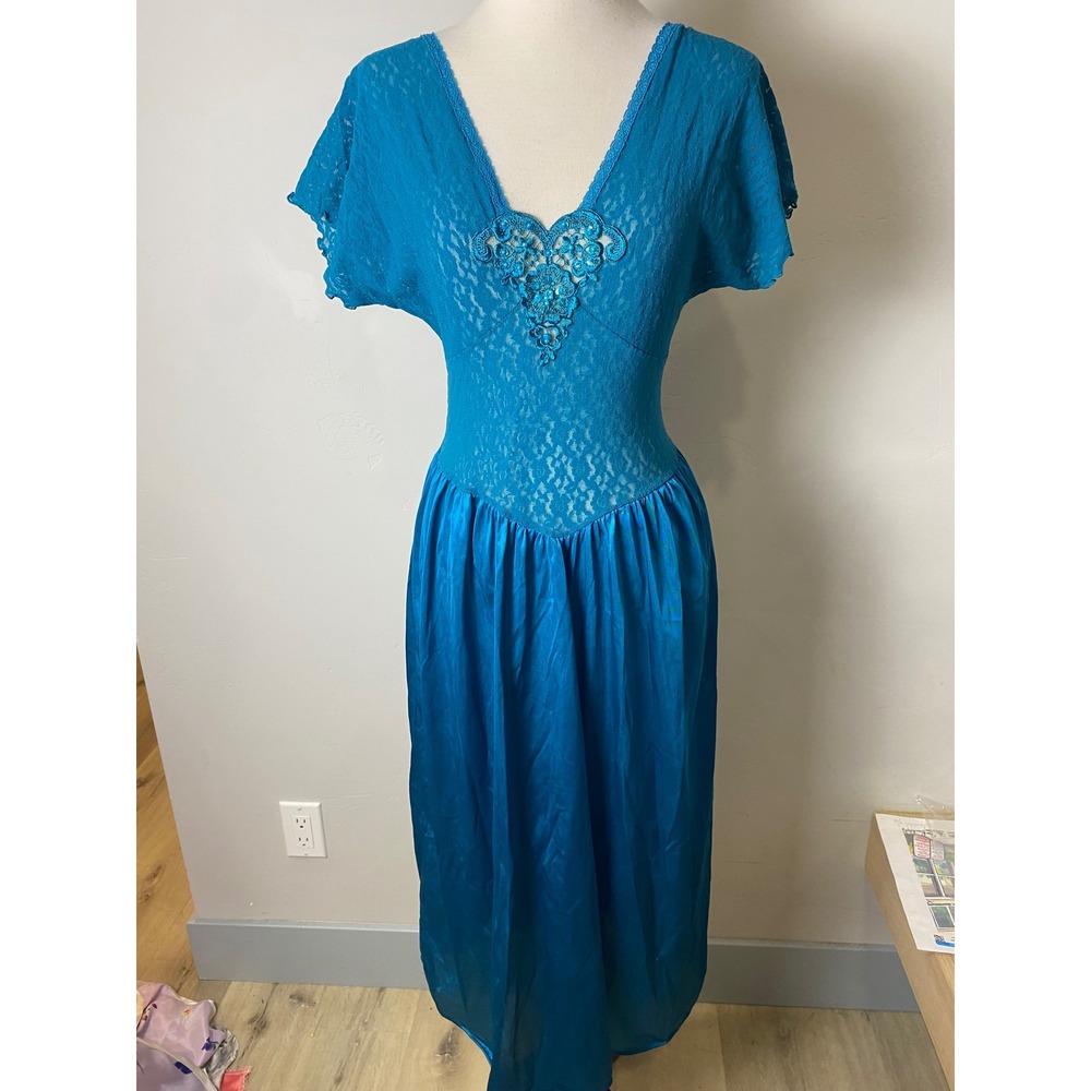 Vintage 90s Cinema Etoile Teal Blue Lace Beaded Maxi Nightgown NWT Medium